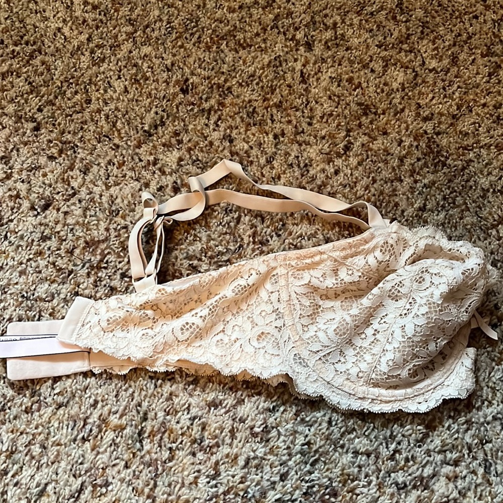 Victoria’s Secret bra